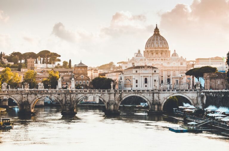 Rome Ultimate Travel Guide – Best Things to Do, Eat & Explore in Rome