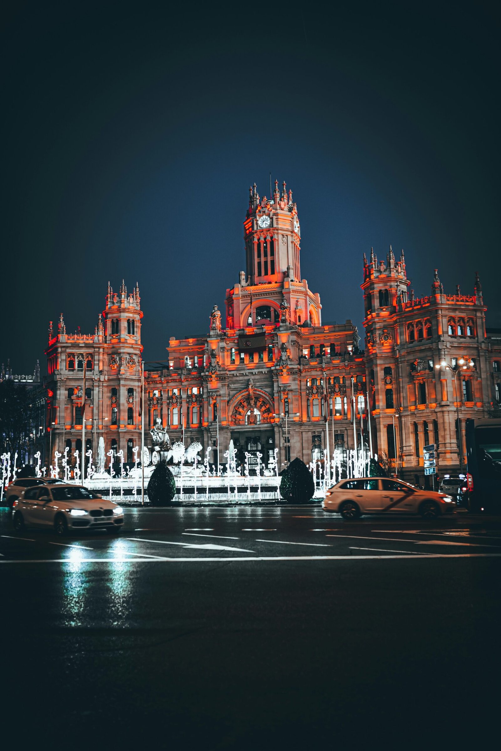 Ultimate Travel Guide to Madrid